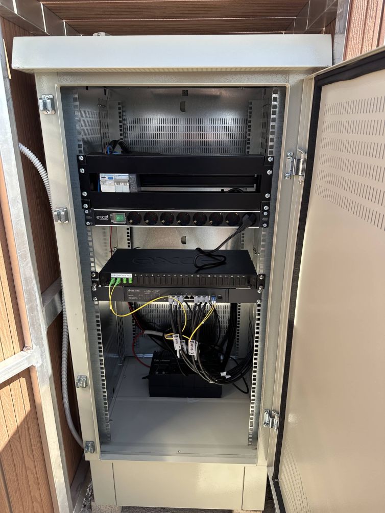Instalaciones telecomunicaciones, rack